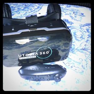 Utopia 360 VR headset pro series with remote